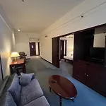 Times Squere Suit Of Wolo
